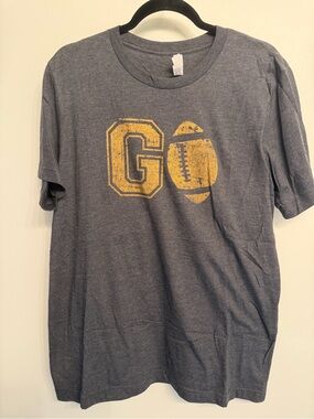 NEVER-WORN Bella Canvas Unisex Short Sleeve Tee - Grey with Gold Football Graphi